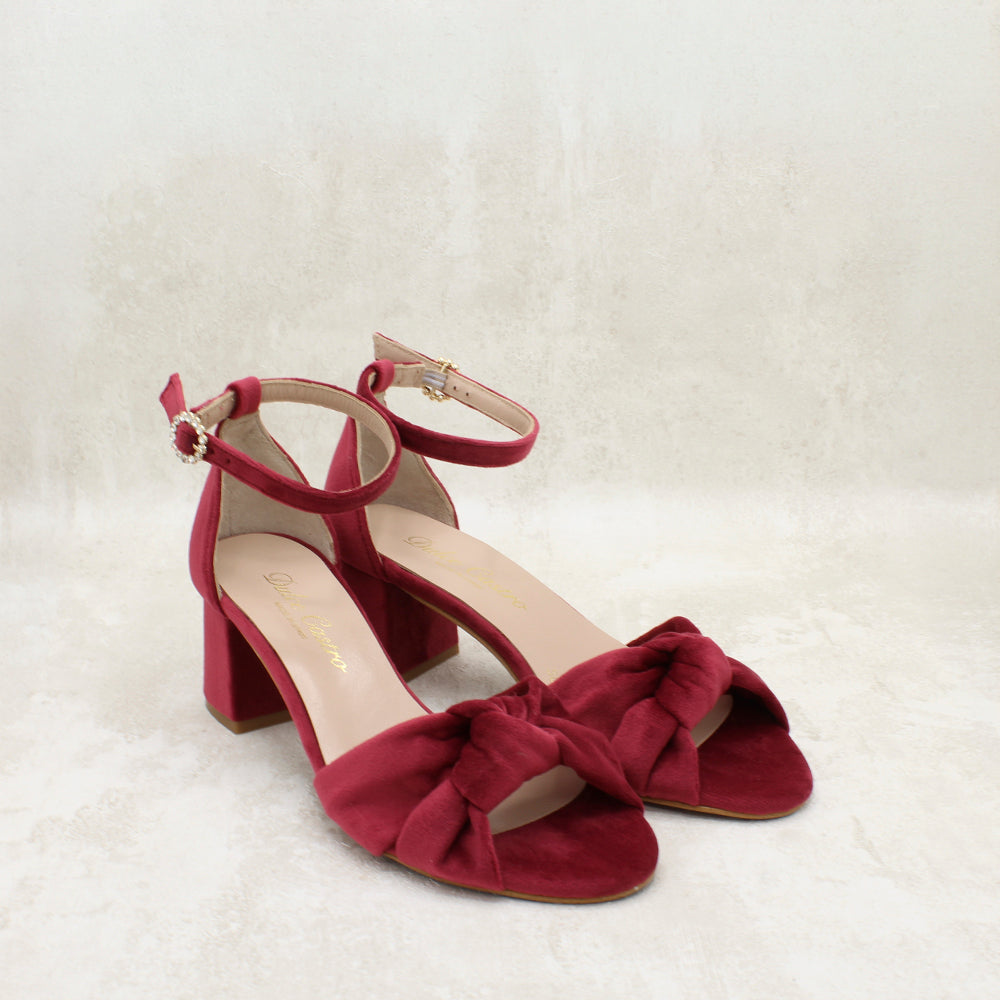 VELVET BURBUNDY