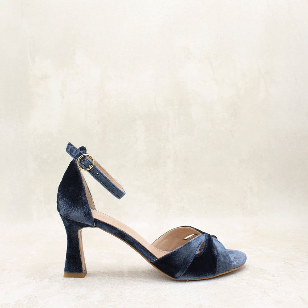 VELVET INDIGO