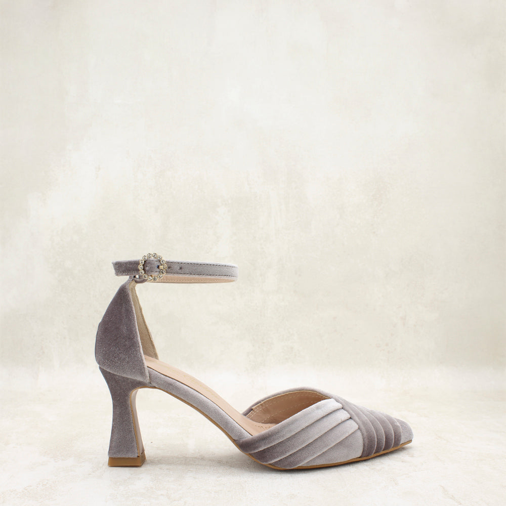 VELVET GRIS PERLA