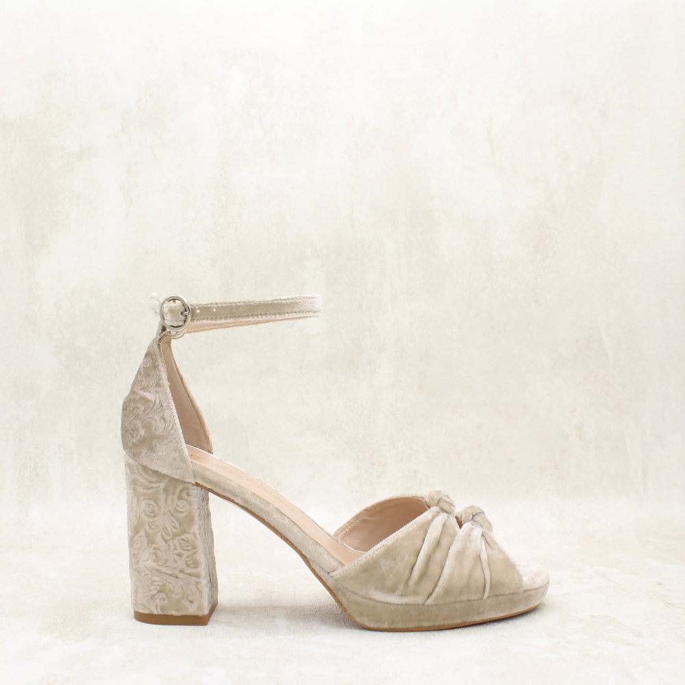 VELVET TAUPE, BRDO