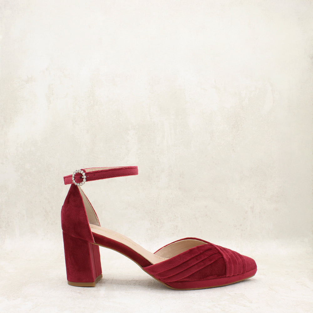 VELVET BURBUNDY