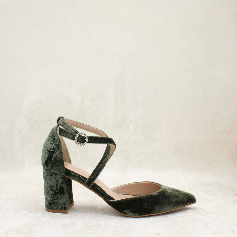 VELVET OLY, BRDO