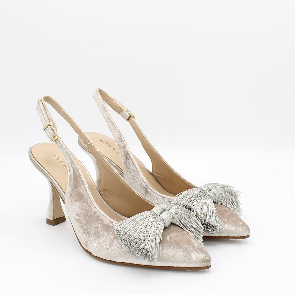 VELVET TAUPE