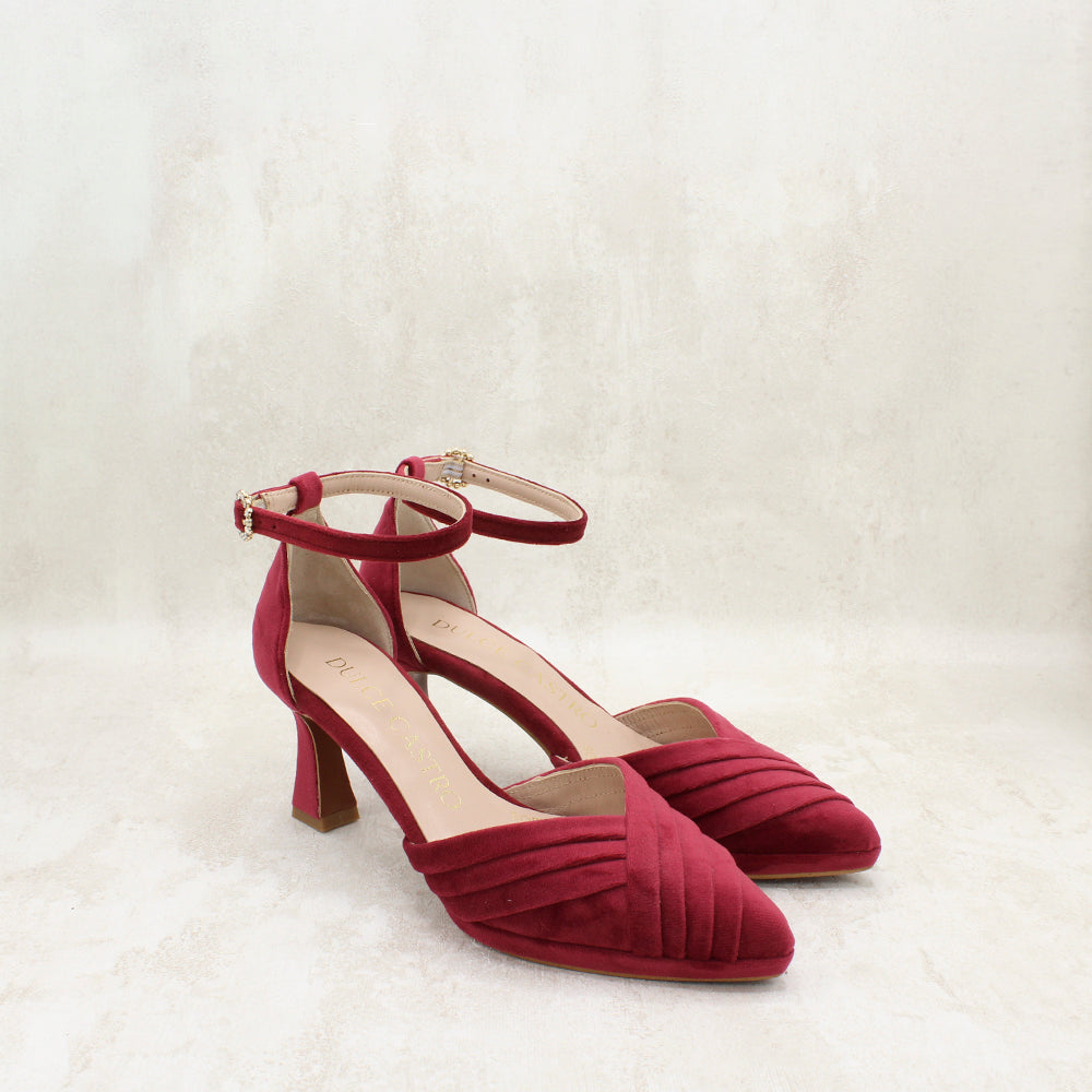 VELVET BURBUNDY