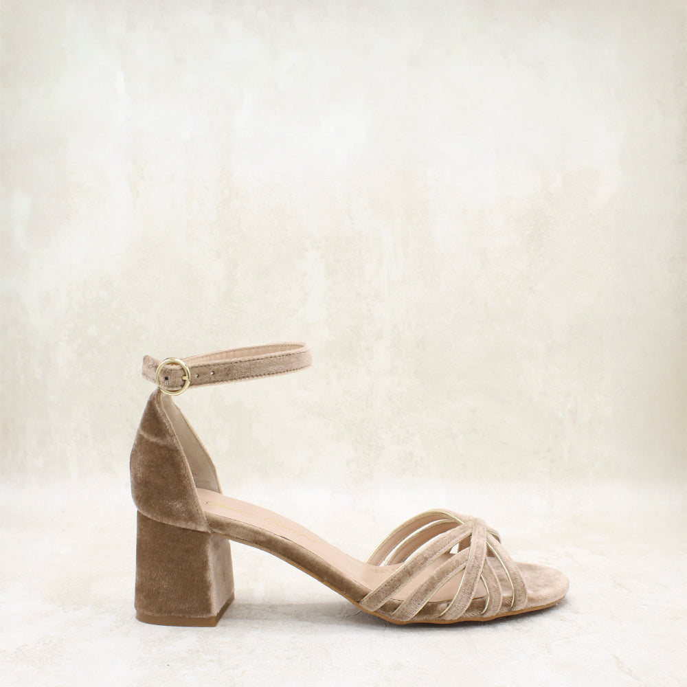 VELVET TOPO, METAL CAVA