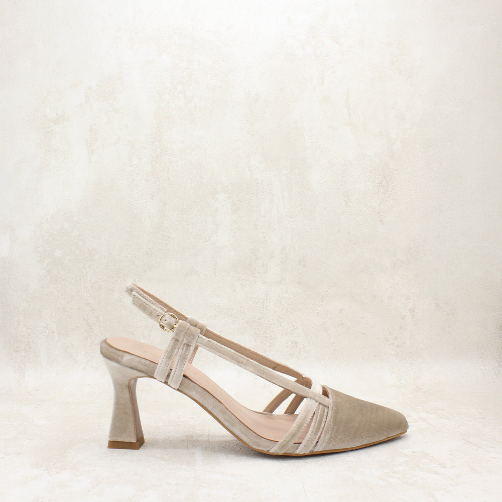 VELVET TAUPE