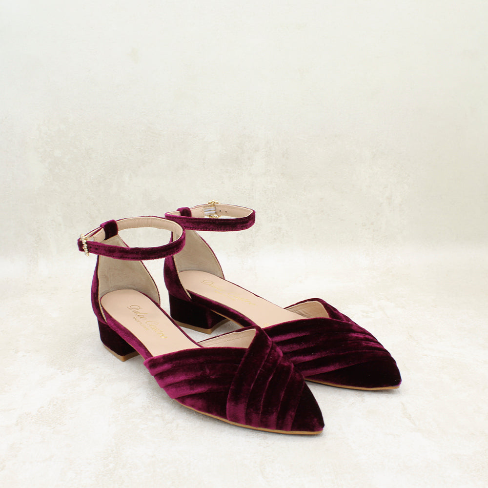 VELVET BURDEOS