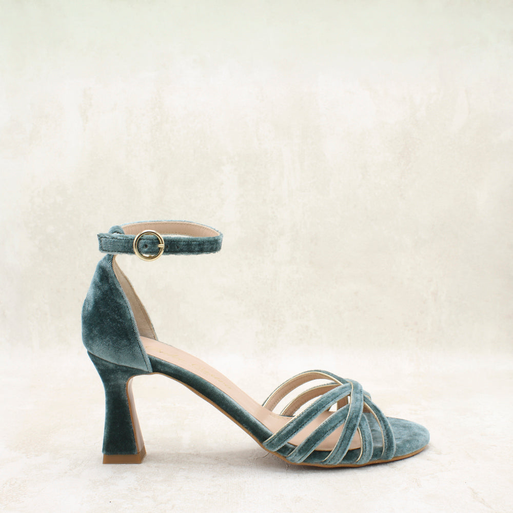 VELVET CIAN, METAL CAVA