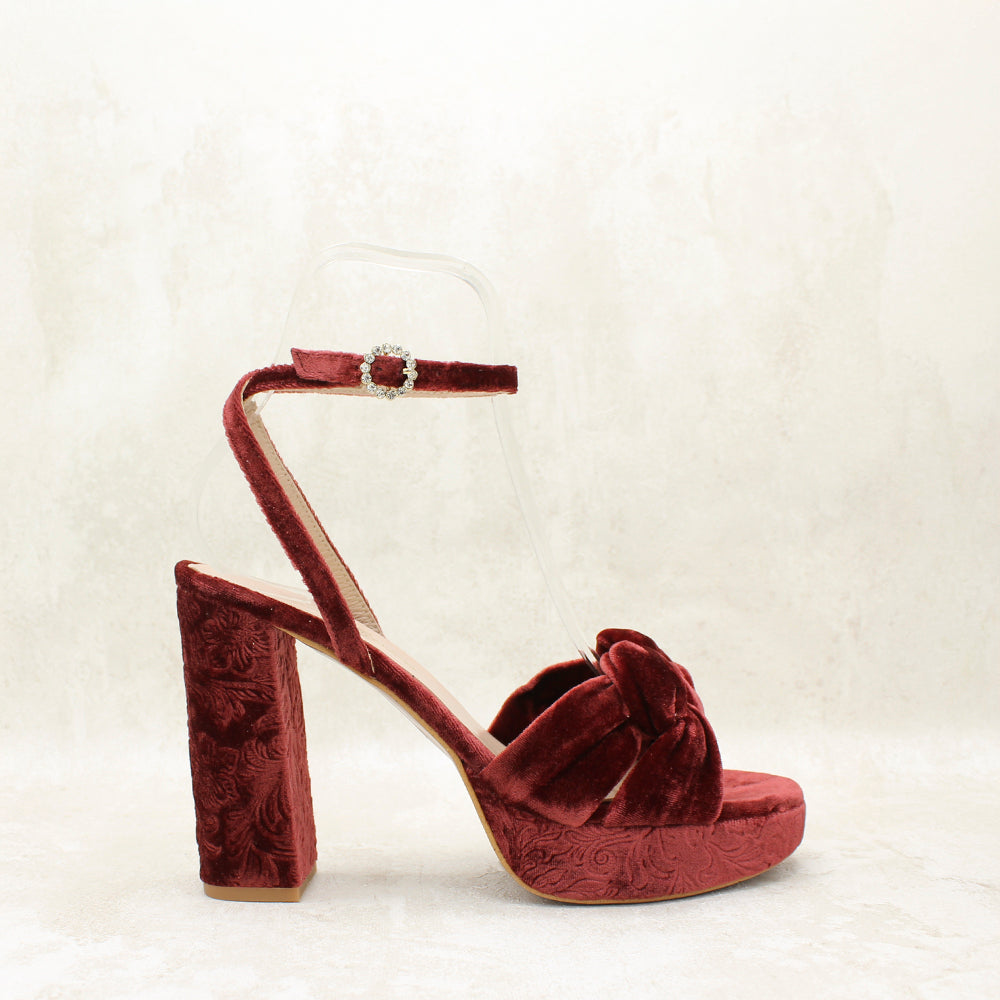 VELVET GARNET, BRDO