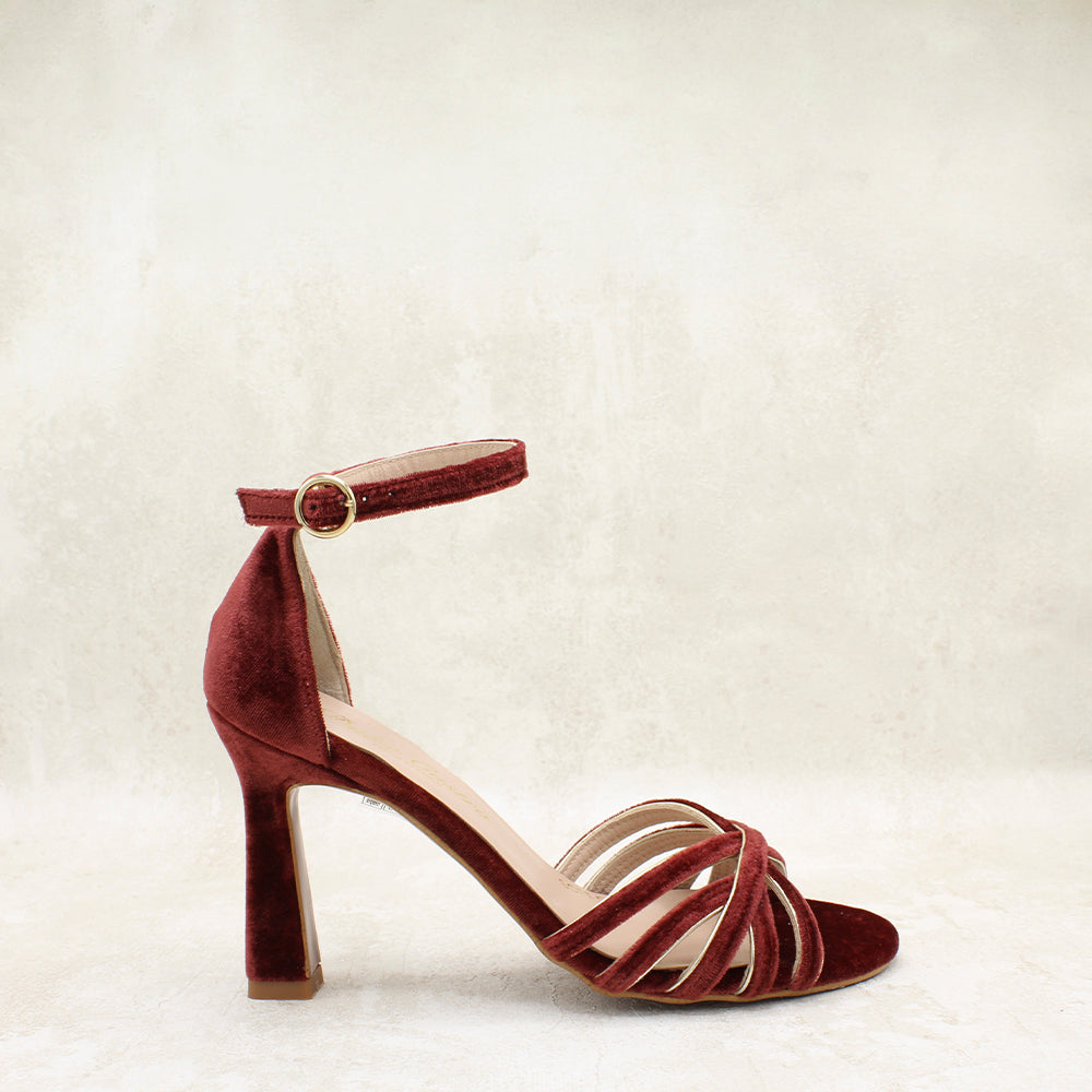 VELVET GARNET, METAL CAVA