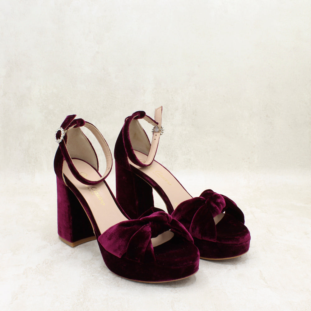 VELVET BURDEOS
