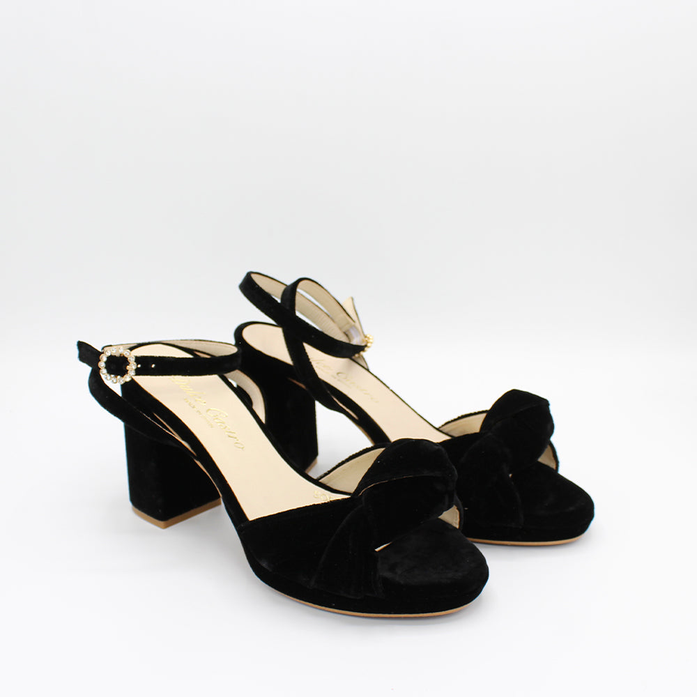 VELVET NEGRO