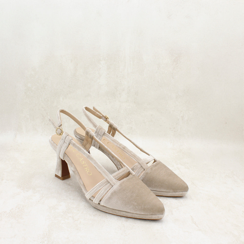VELVET TAUPE
