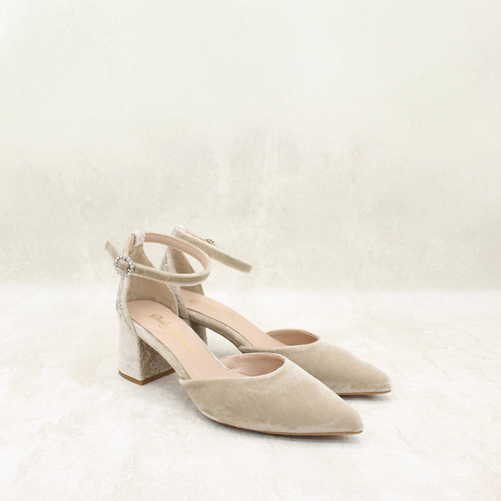 VELVET TAUPE, BRDO