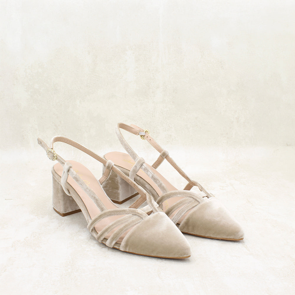 VELVET TAUPE