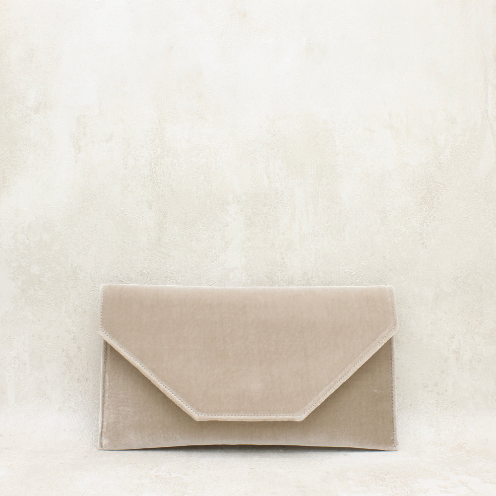 DONATA VELVET TAUPE