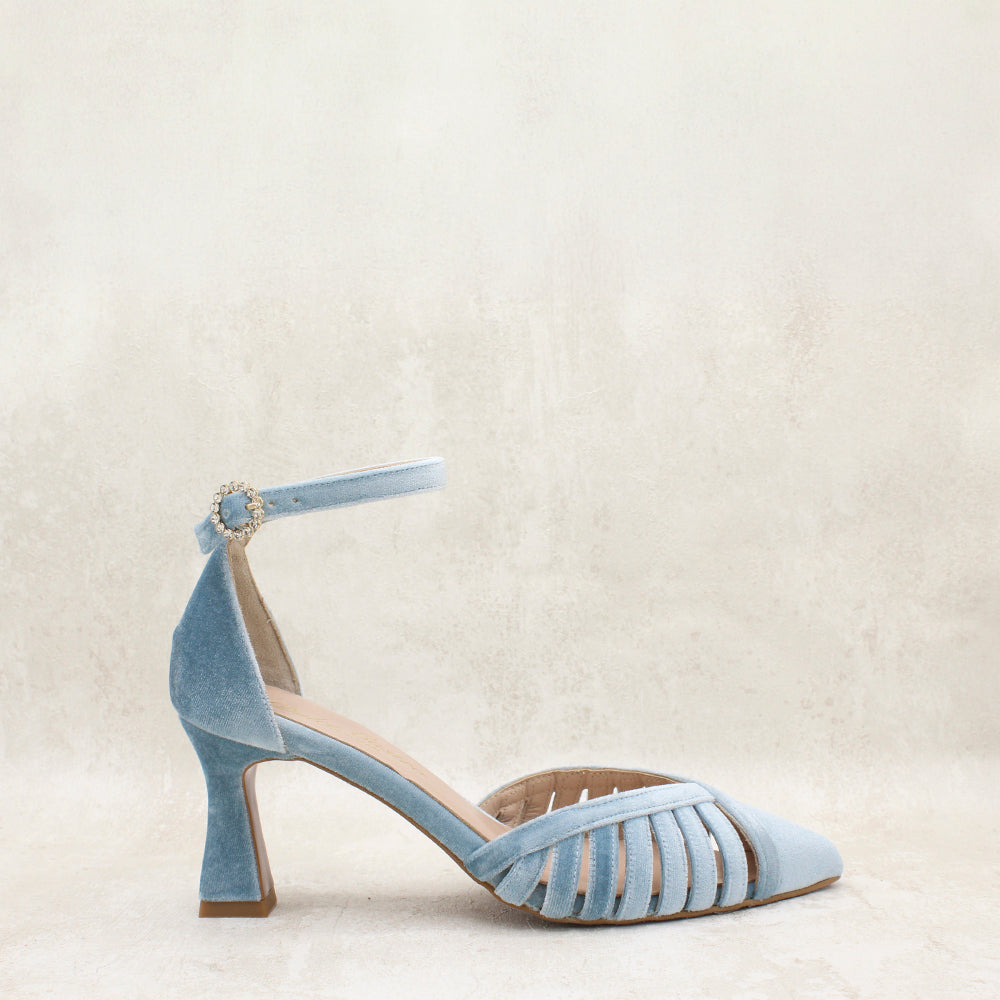 MARGETA 7 VELVET CIELO