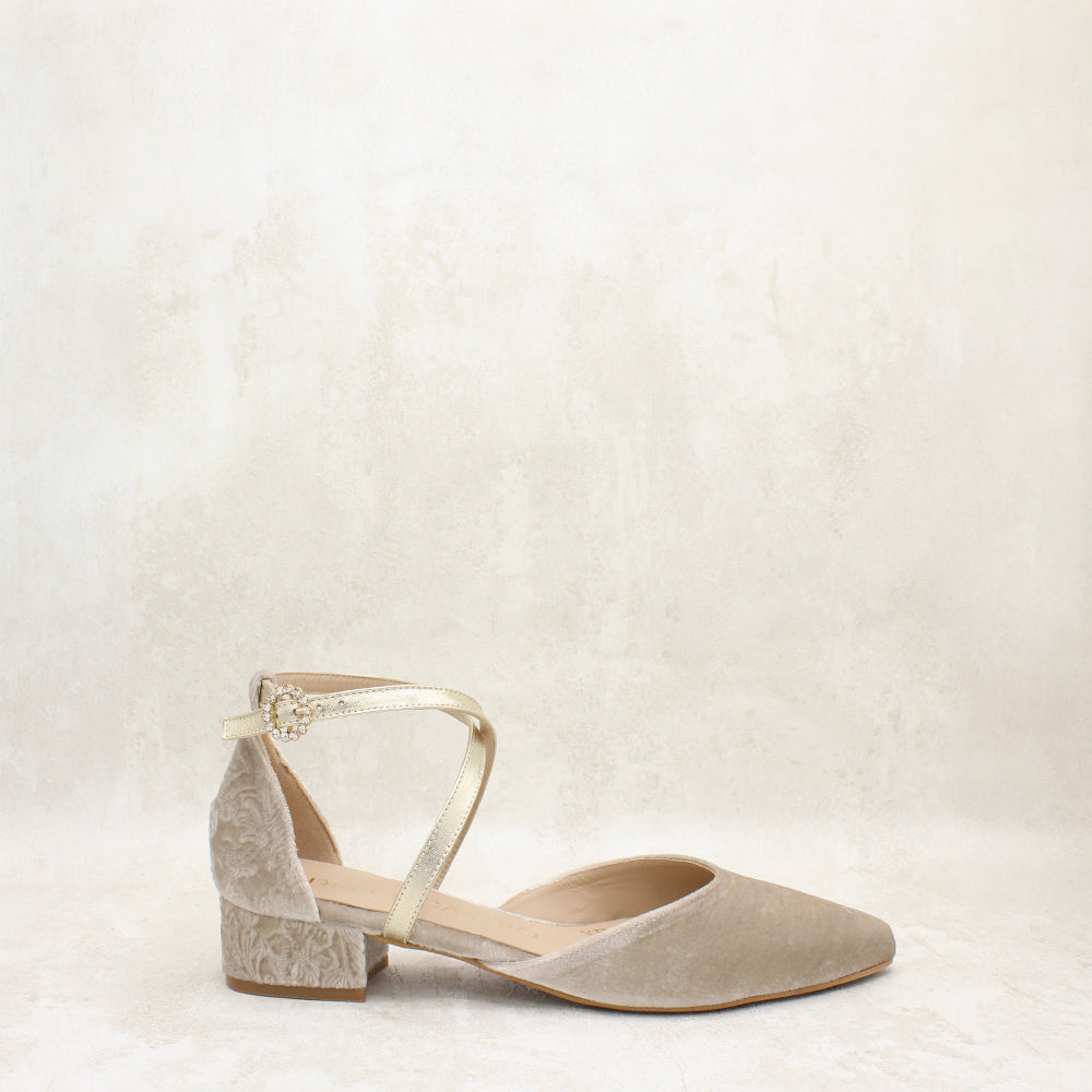 CLAUDIA 3 VELVET TAUPE, BRDO, METAL CAVA
