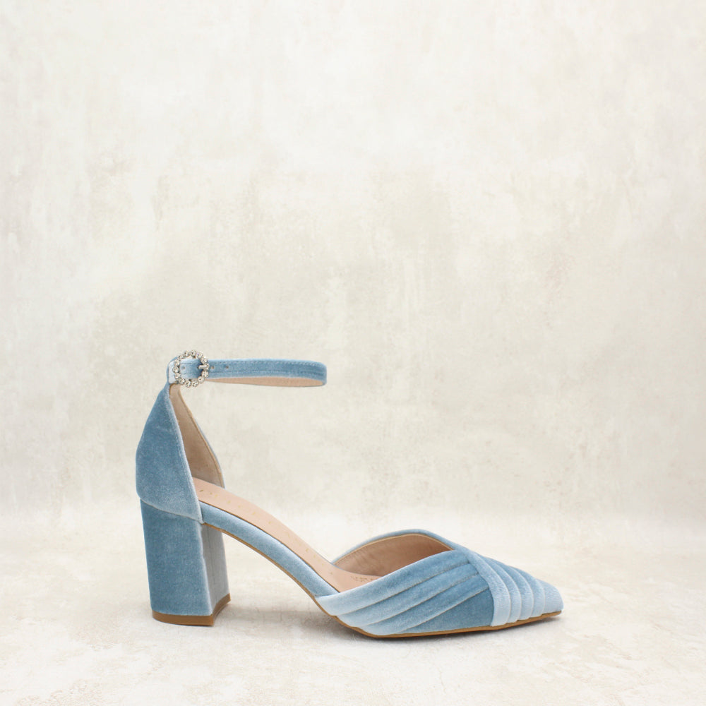 SERENA 7 VELVET CIELO